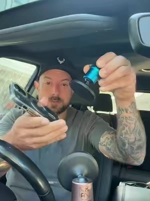 Mag phone mount#magsafe #magneticphonemount #truckdriver #automotive #phonemount 