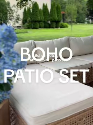 Catch me wrapped in a blanket drinking my coffee here all fall 🤌🏻🍂☕️#patiofurniture #patioset #patiodecor #backyardvibes #tiktokshopcreatorpicks 