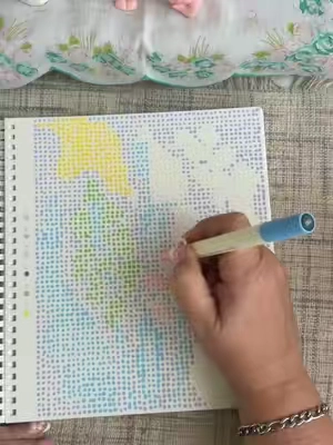 It's actually really relaxing#TikTokShopCreatorPicks #TikTokshopbacktoschool #BackToSchool #acrylicmarker 