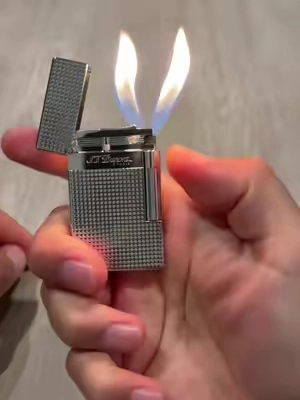 New addition to my lighter collection, the Double Flame Dupont Guilloche Diamond Silver Luxury Lighter!  #vintagelighter #vintagelighters #luxurylighter #dupontlighter #coollighters   