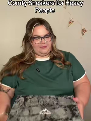 These are built to support heavy weight and keep you comfy! Plus, they are so cute 🥰 #plussize #walkingshoes #nortiv8shoes  #plussizewalkingshoes #plussizereviews 