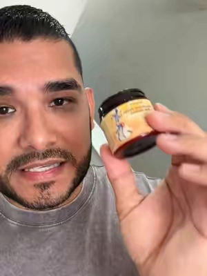 Crema/Gel Topico para aliviar dolores articulares y musculares (Crema para el cuidado óseo y alivio del dolor con veneno de abeja y toxina botulinica) de la marca AOUKEA #aoukea #cream #jointcarecream #venom #tiktokshopcreatorpicks 