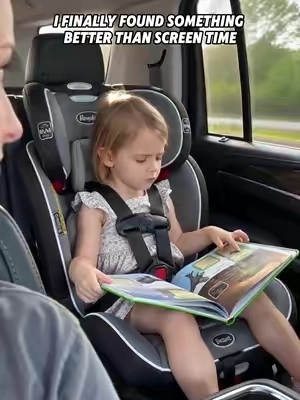 Kids remember what gets them excited, and that’s why I like this so much 😍 The sounds and dinosaur facts make it way more engaging than a regular book. It turns learning into something they actually look forward to. #SohoChic #TikTokshopbacktoschool #education #parenting #childrensbook 