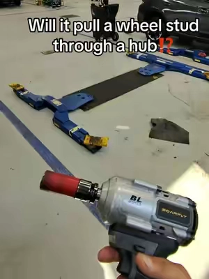You really can’t beat this impact for the price. Come with a case and two batteries too. Grab it while you can  #tooltok #soarfly #mechaniclife #bluecollar #mechaniclife 