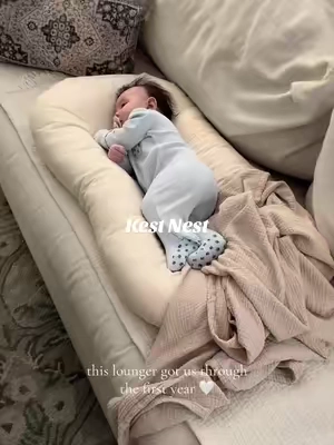 We had the expensive version too and she didn’t like it after the first month, it was too confining, this one is way longer and roomier 🙏🏻☁️✨ used for over a year! #babymusthave #newmom #babybed #babybed #lounger 
