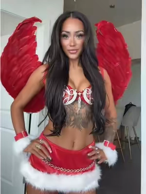 I feel like a vs model in this #halloweencostume #costumeinspo #uniquecostumes #halloweencostumeidea #victoriasecretsupermodel 