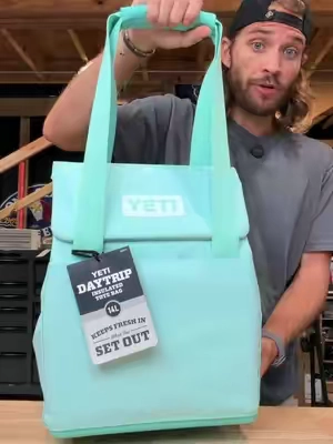 Daytrip 14L Insulated Tote Bag #yeti #cooler #totebag #yetidaytrip #BackToSchool