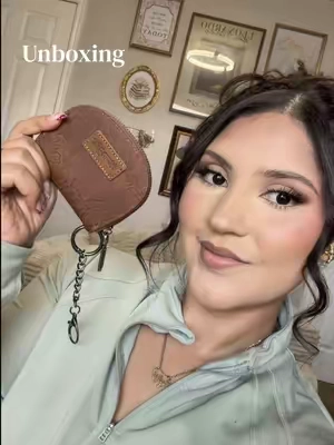 La excusa perfecta 🤭 #haul #unboxingvideo #wallet #cards #shop 