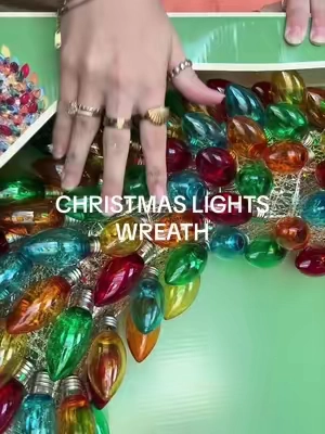 A Christmas lights wreath 🤩👏🏻 #qvc #christmasdecor #christmaswreaths #christmaswreath #christmas 