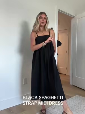 really such a great base to an outfit you can dress it up or down you can even make this workwear friendly too it’s comfy and has pockets 👏 5’4/xs #mididress #mididressoutfit #blackmaxidress #maxidress #simpledresses 