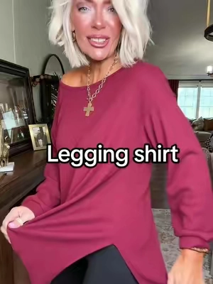 @Fisoew Clothing Co. legging shirts are just sooo good. I love this shirt!!! 