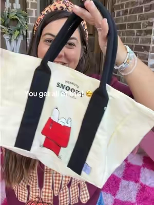 Snoopy lovers!!  @MINISO 
