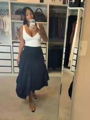 U can always count on @URBAN REVIVO to have cute , different pieces #skirt #urbanrevivo #womensfashion #tiktokcreatorpicks 