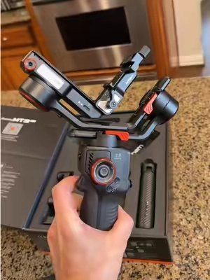 You have to be kidding with this #HohemIsteadyMT3Pro this is awesome! Must see! #kahladeals #tiktokshopcreatorpicks 