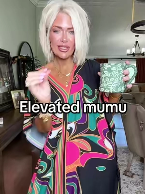 @Bsubseach elevated Mimi kaftans are GOOD!! #mumu #kaftan 