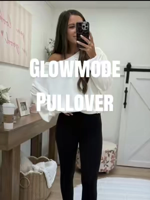 Neeed every color! 😍 @Glowmode #offshouldertop #athleisure #momoutfit #comfyoutfit #falloutfits 