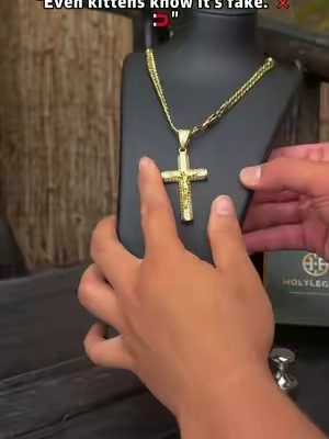 #jewlery #necklace #holylegendjewelry #cross #jesus 