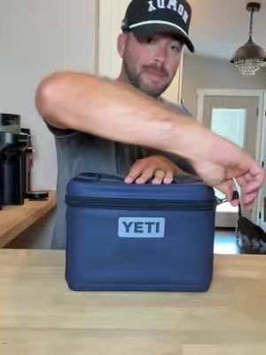 YETI Daytrip 9L Insulated Box