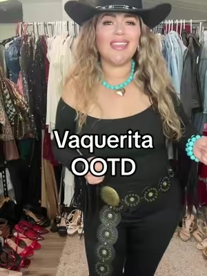 Vaquerita style #vaqueraoutfits #cowgirloutfit #vaquera #westernfashion #westernstyle 
