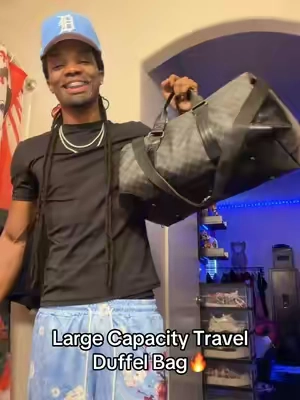This Large Capacity Travel Duffel Bag is SUPER! great also reliable💯😁