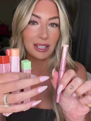 Brand new from @ONE SIZE BEAUTY #onesizebeauty 