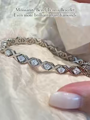 Moissanite Bezel Tennis Bracelet✨Even more brilliant than diamonds💎#bracelet #bracelets #tennisbracelet #moissanitebracelet #bezel #moissanite #TikTokShopSummerSale #delzzad #waterproofjewelry #jewelry #giftideas #2026 #viral #delzzadjewelry #nontarnishjewelry #beautiful #luxury #affordable #diamond #diamondtester #GRA #TikTokshopbacktoschool #BackToSchool2026 #DormTour #CollegeEssentials #xoxox