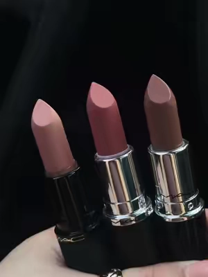 #maccosmetics #maclipstick #lipstick #mattelipstick 