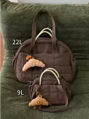 2 options, which size do you love?#bagsmart #totebag #everydaybag #handbag #collegebag 