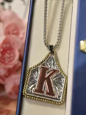 Your outfit needs this #jewelry #tewiky #summerwins #initials #necklace 
