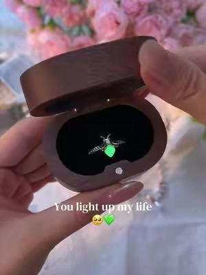 If you love 🐸#princessandthefrog you'll love this ring. Ray was one of my favorites from the movie! Snag yours in the link in the left hand bottom corner.💚✨ #raythefirefly #firefly #jewelry #evangeline