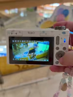 Anyways,shop Digi camera 📸 you can get yours using this link below the video 📸💕 #dealsforyoudays #digitalcamera #menmories #deals #fyp #retrocamera #fypシ #ccdcamera #fypシ゚viral #studentcamera #flashsale #retrocamera #nostalgia  #weeklydeals #gaygirlsoftiktok  #tiktokshopsummersale #TikTokshopbacktoschool 