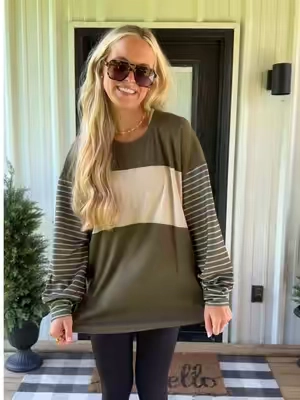 Cute and affordable! This long sleeve top is PERFECT for fall🤎🍂 The color combinations are adorable and this one so comfy! #tiktokshopcreatorpicks #TikTokshopbacktoschool #summertofalloutfits #falltop #casualfalloutfits 