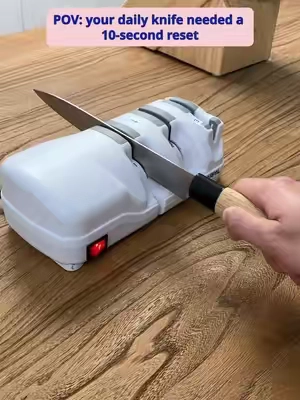 🤔 This Is The Easiest Pro-Level Way To Sharpen Knives: #knifesharpening #knifesharpener #kitchengadgets #kitchentools #homecooking     
