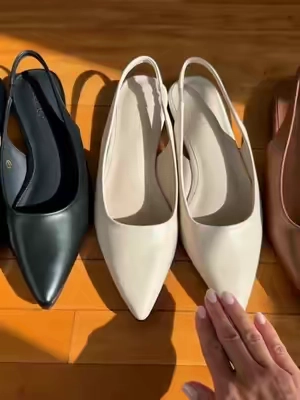 Daily flat shoes #dealsforyoudays #fallshoes #flatshoes #tiktokshopcreatorpicks #fallstyle 