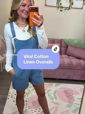 The viral cotton linen overalls make the perfect fall outfit! Just throw on a long sleeve shirt! @TanmingFashion 