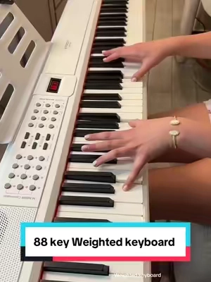 Replying to @Eros this weighted keyboard is such incredible quality for a fraction of the cost! #keyboard #weightedkeyboard #piano #giftideas #tiktokahopcreatorpicks @STRICH MUSIC 