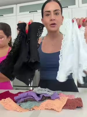#lacepanties #cottonpantis #blummer #blumerdeencaje #ropaintetior 