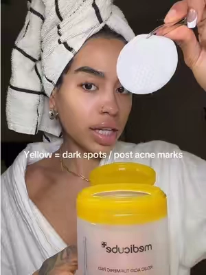 @medicube global trio bundle is the best money l've ever spent. ❤️Red = hormonal acne / breakouts 💙Blue = large pores / sebum 💛Yellow = post acne marks #medicube #medicubetiktokshop #medicubesuperbrandday #SuperBrandDay #glassskin