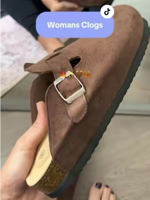 The cozy clog you’ll be reaching for all season 🤎 Easy slip-on style, comfy cork footbed & that effortless everyday look! 🍂 #WomensClogs #PotatoShoes #FallShoes #CozyStyle #sliponshoes 