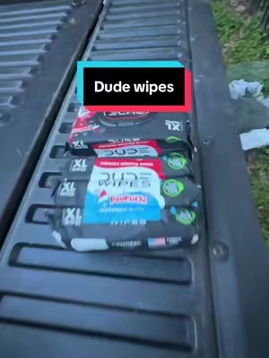 The limited edition Dude Wipes I didn’t know I needed. #tiktokshopcreatorpicks #summerfinds #DudeWipes #MensEssentials #DailyCarry 