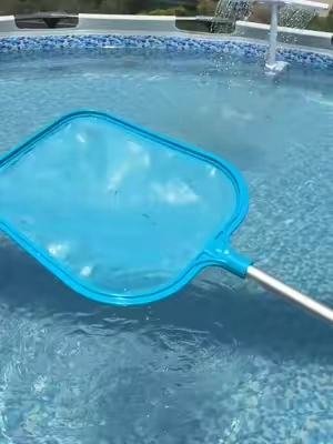 5FT Pool Skimmer Net & Pole 🩵 #PoolSkimmer #PoolCleaning #PoolMaintenance #SwimmingPool #PoolAccessories