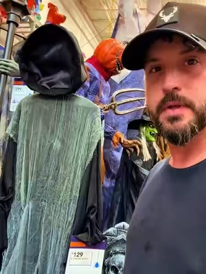 Check out this huge animatronic grim reaper Halloween decoration! Use it inside or outside… and, I forgot to mention that there’s several different options at the link! They are all very cool. #tiktokshopcreatorpicks #backtoschool 