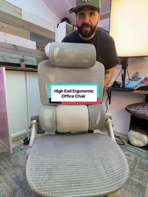 Can your chair do this?? #officechair #gamingchair #ergonomicchair #TikTokshopbacktoschool #tiktokshopcreatorpicks 