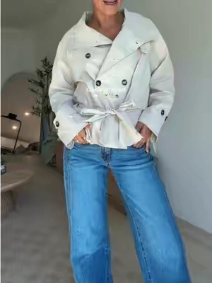 @YeeZaa size small, 5’7”, 125  #fallfashion #fallaesthetic #falljackets 
