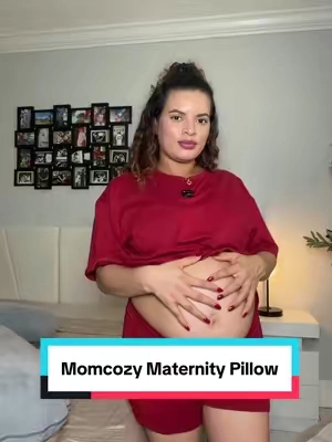 Dormir cómoda durante el embarazo se vuelve todo un reto 🤰💤 La almohada de maternidad Momcozy te ayuda a acomodar mejor la pancita, la espalda y las piernas para encontrar una posición mucho más cómoda al descansar. #Momcozy #AlmohadaDeEmbarazo #Embarazo #Maternidad #PregnancyPillow @Momcozy US 