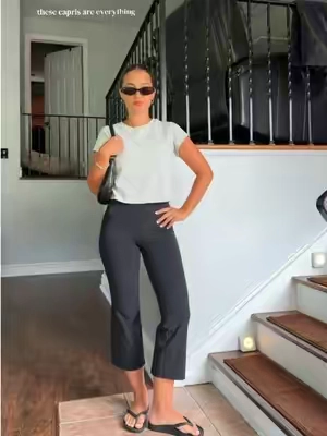 in love with these @Halara_official #halaraeveryday #halaralistens #ad #capris #halaraleggings 