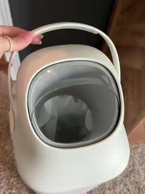 I forget to change this diaper pail bc I can never smell it to remind me to change it sooner. I’ve NEVER filled a diaper pail completely before because I’ll always smell it well before it gets close to being full @Momcozy #diaperpail #babyregistry #diaperchange #nurseryessentials 