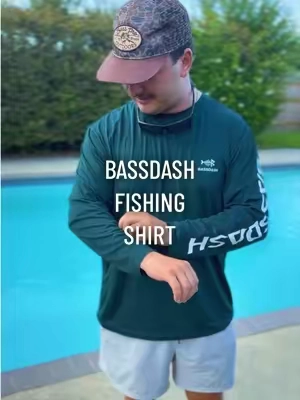 AND it’s protective against the sun! He’s been wearing it everytime it’s clean, definitely recommend this one👏🏼🐟 #fishingshirt #bassdash #bassdashfishing #mensfishingshirt #mensclothes @Gabe 