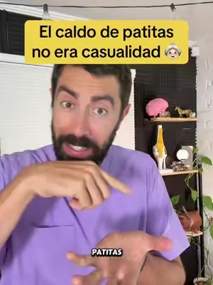 Más información 👇 Esto es lo bonito del asunto: cuando el caldo se enfría y se pone gelatinoso, eso que ves es colágeno que salió del cartílago y el hueso con las horas de cocción lenta. Tu abuela lo llamaba "que agarre cuerpo". La diferencia con los péptidos es solo de tamaño. En el caldo la molécula sale entera y se aprovecha menos; los péptidos ya vienen cortados para pasar a la sangre. Y el limón del final tampoco era casualidad — la vitamina C es el cofactor sin el cual tu cuerpo no arma colágeno nuevo. Ya lo tienes en el carrito naranja 🛒  #tiktokshopcreatorpicks #creatorsearchinsights #remediosdelaabuela #vitalproteins #colageno 