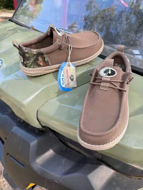 HEYDUDE Mossy Oak CR Wally Funk Outdoor Camo Comfortable Lightweight Slip on Shoes #tiktokshopcreatorpicks #mossyoak #sliponshoes #camo #heydudepartner @HeyDude 
